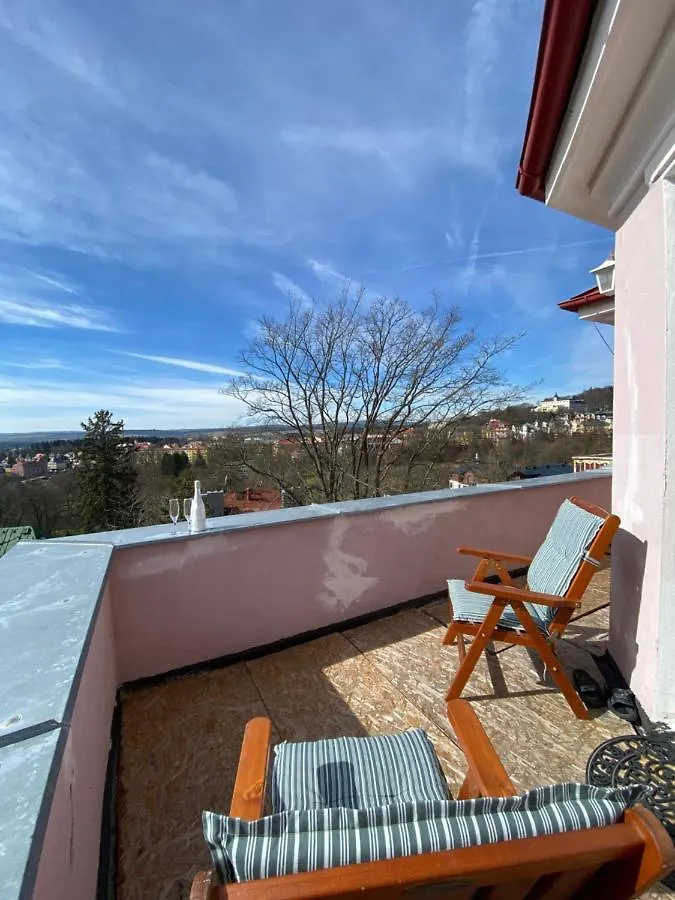 Apartman Panorama Mariánské Lázně Lägenhet